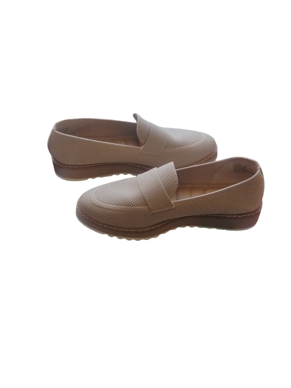 Women's Casual Barrett Me Too Loafer Beige Sz 7  (1  1/4 Inch Platform Heel) - Picture 6 of 11